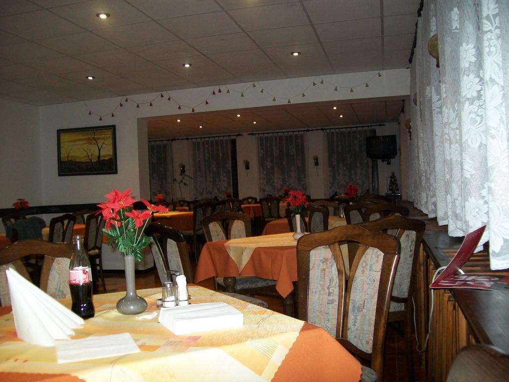 Chata Vo Vyhnanej Hotel Terchová Kamer foto